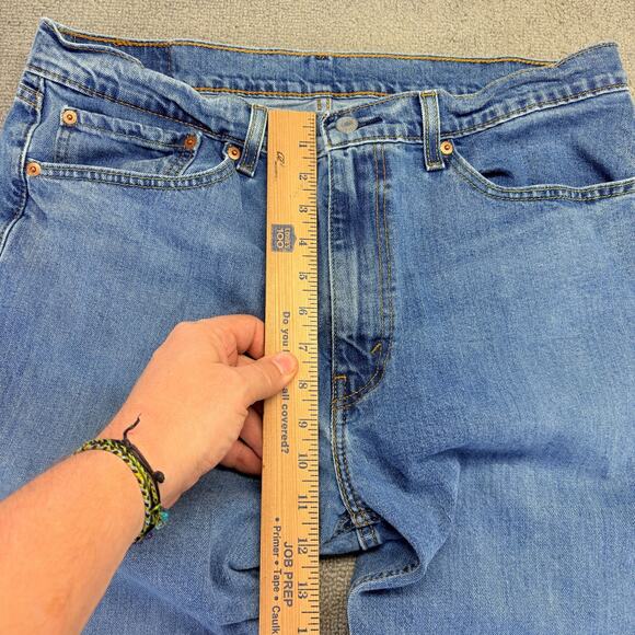 Levi's 505 Jeans Mens 36x34 Blue Denim Regular Fit Straight Leg Mid-Rise Zip Fly - Picture 4 of 8